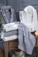 SARRA HOME ESRA AİLE BORNOZ SETİ