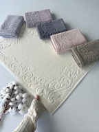 SARRA 50x70 AYAK HAVLUSU - NAZENDE