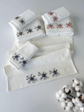 SARRA KAPAMA 2'Lİ ROKOKO NAKIŞLI HAVLU - SAKURA