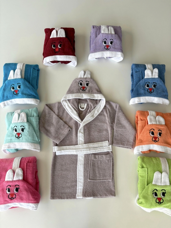 ÇOCUK BORNOZU 5-6 YAŞ